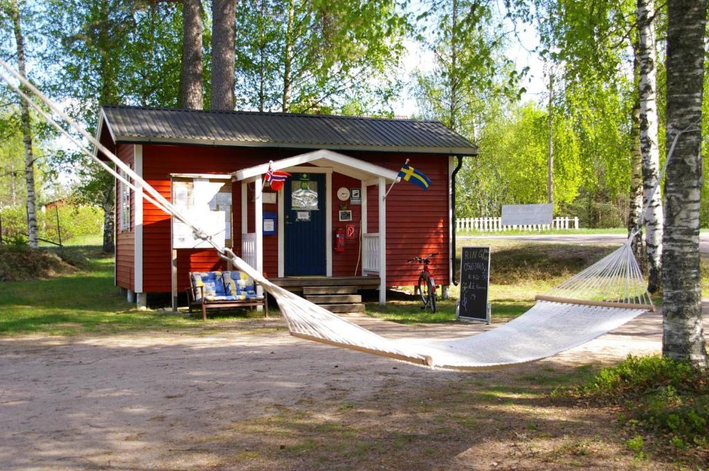 Camping 45 Hotel Overbyn Bagian luar foto